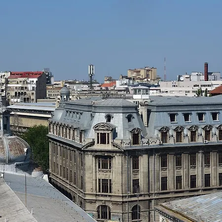 One Love Central Studio Iii Boekarest